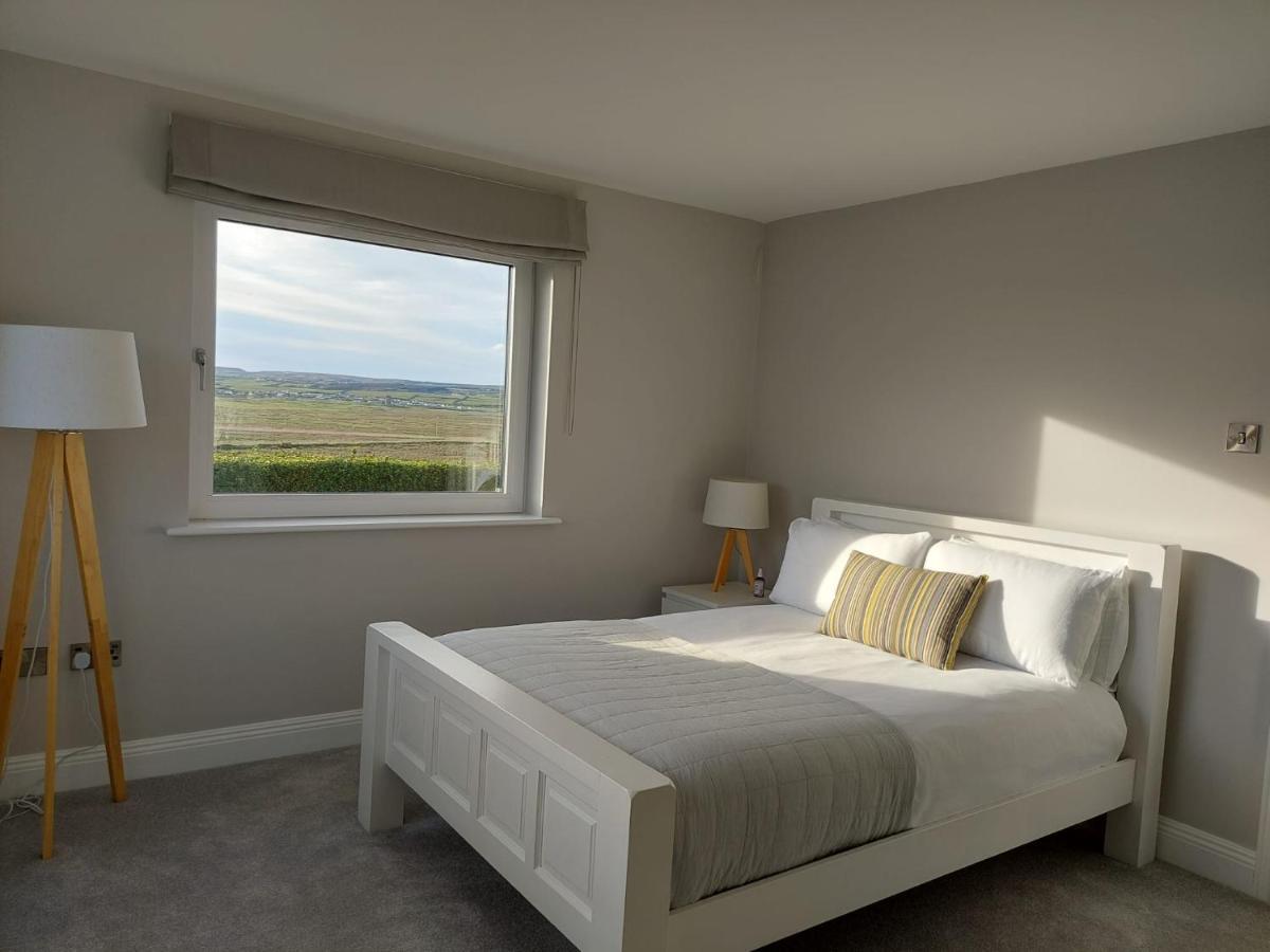 Appartamento Sunny Hill View Lahinch Esterno foto