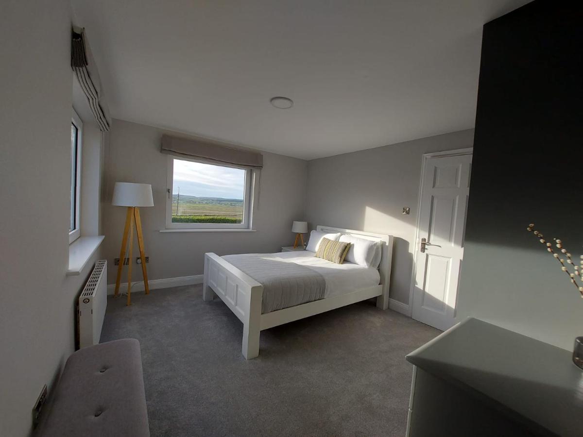 Appartamento Sunny Hill View Lahinch Esterno foto